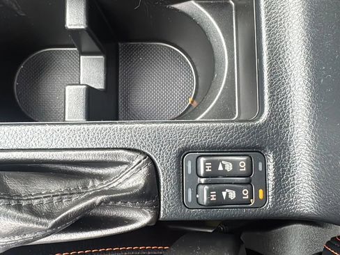 Used 2016 Subaru Crosstrek 2.0i Limited image 15