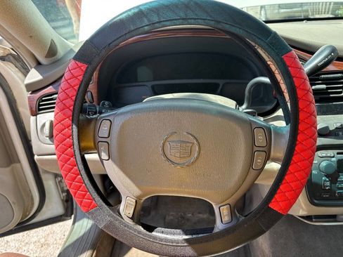 Used 2003 Cadillac De Ville image 16