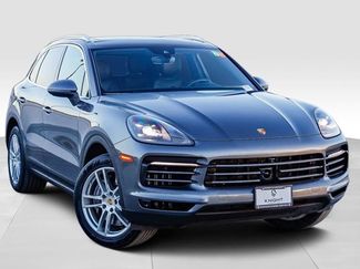 Used 2023 Porsche Cayenne Platinum Edition video 2