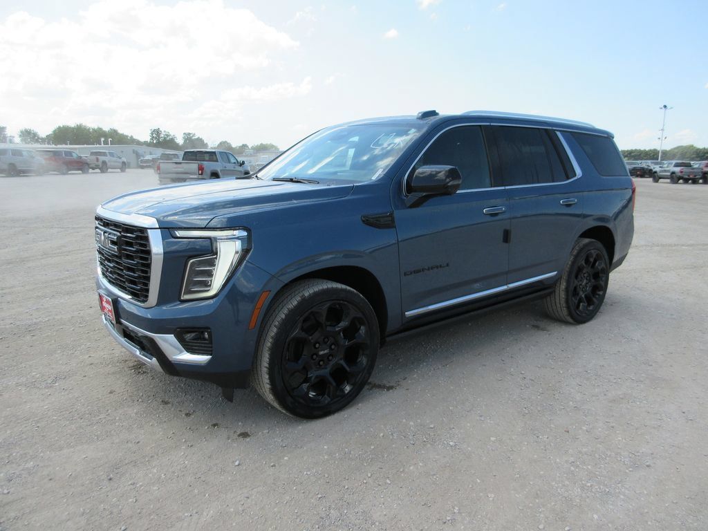 New 2026 GMC Yukon Denali w/ Denali Reserve Package AWD/4WD image 9