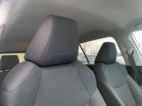 Used 2023 Toyota RAV4 LE image 18