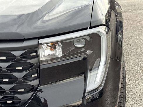 New 2026 Ford Maverick Lariat image 11