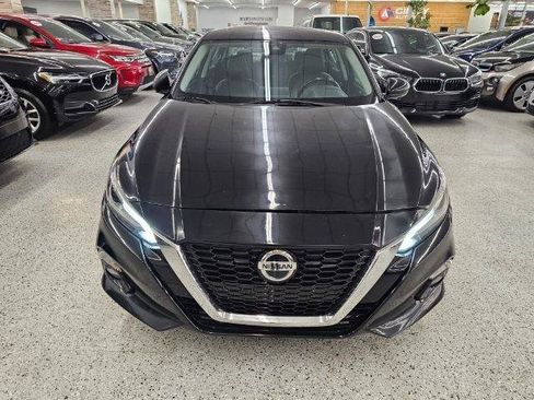 Used 2019 Nissan Altima 2.5 SL FWD image 3