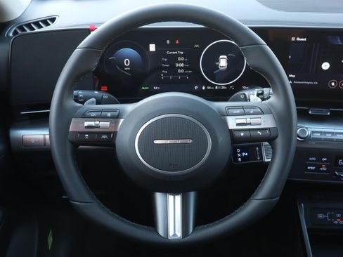 New 2025 Hyundai Kona SEL image 9