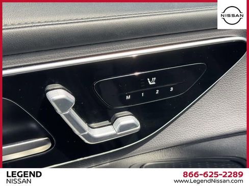 Used 2024 Mercedes-Benz GLC 300 4MATIC image 15