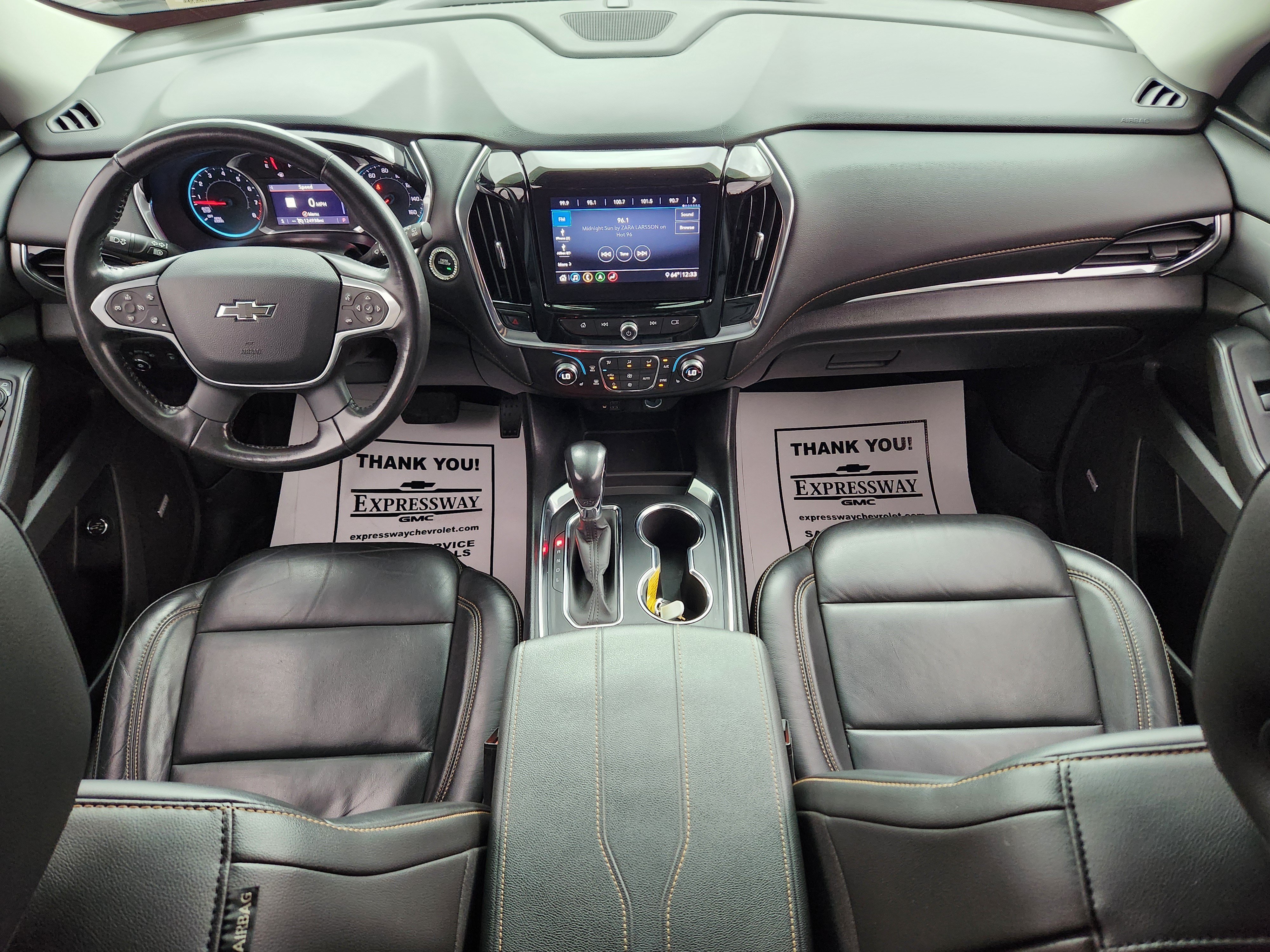 Used 2021 Chevrolet Traverse RS FWD image 16