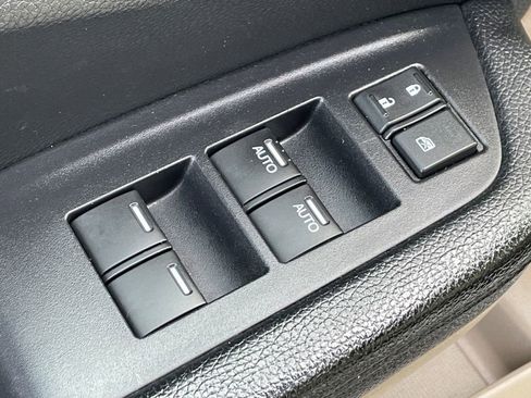 Used 2017 Honda Pilot Elite image 30