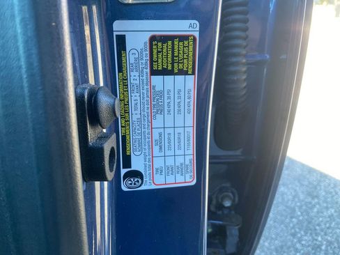 Used 2020 Subaru Outback Limited image 31