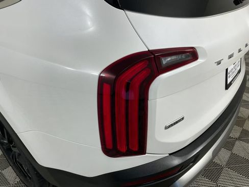 Used 2020 Kia Telluride SX w/ SX Prestige Package AWD/4WD image 19