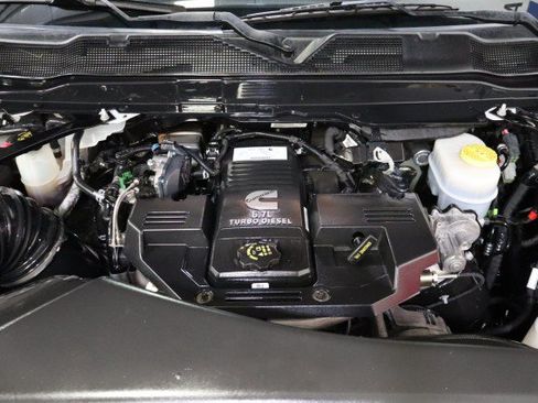 Used 2023 RAM 2500 Limited AWD/4WD image 84