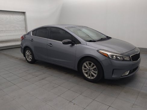 Used 2017 Kia Forte S w/ S Technology Package image 11