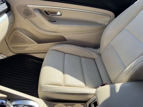 Used 2012 Volkswagen Eos Komfort FWD image 10