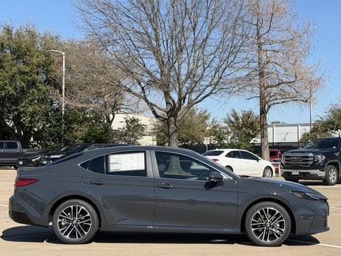 New 2026 Toyota Camry XLE image 3