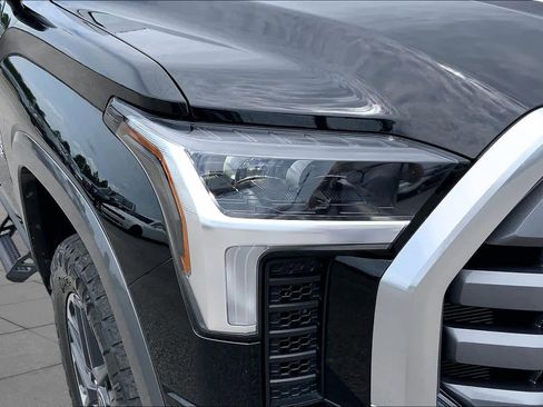 Used 2023 Toyota Tundra Limited AWD/4WD image 27
