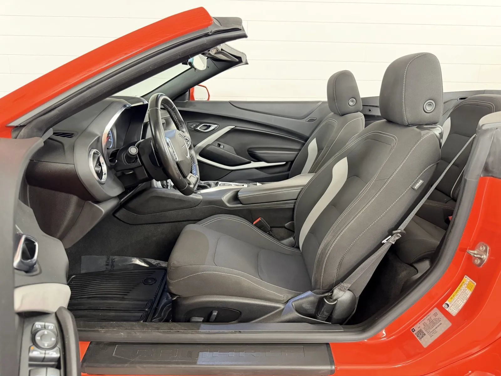 Used 2021 Chevrolet Camaro LT RWD image 12