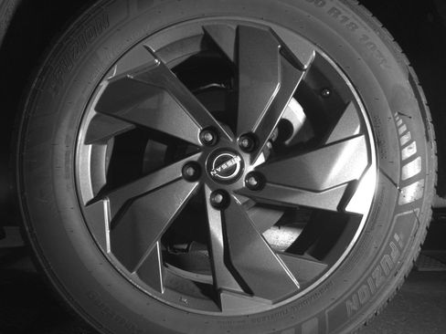 Used 2025 Nissan Rogue SV AWD/4WD image 14