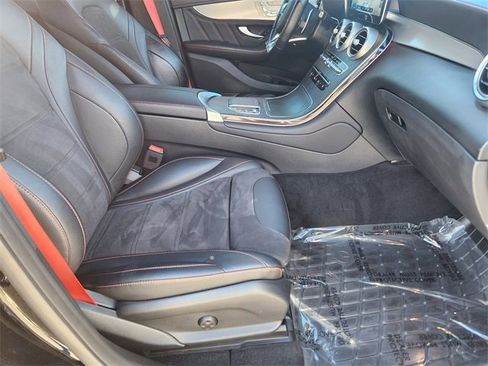 Certified 2021 Mercedes-Benz GLC 43 AMG 4MATIC image 20