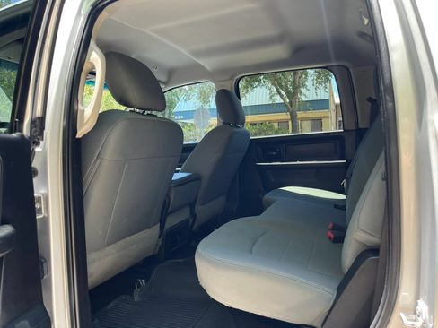 Used 2018 RAM 2500 Tradesman w/ Chrome Appearance Group AWD/4WD image 15