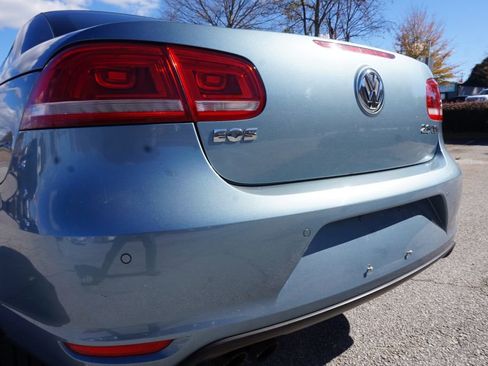 Used 2013 Volkswagen Eos Executive FWD image 9