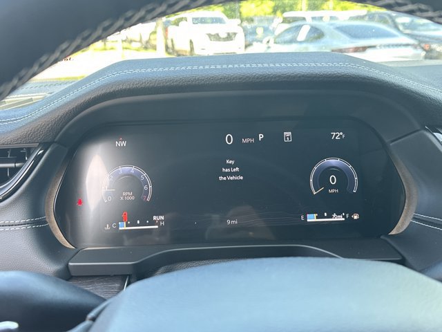 New 2026 Jeep Grand Cherokee Limited w/ Luxury Tech Group II RWD image 27