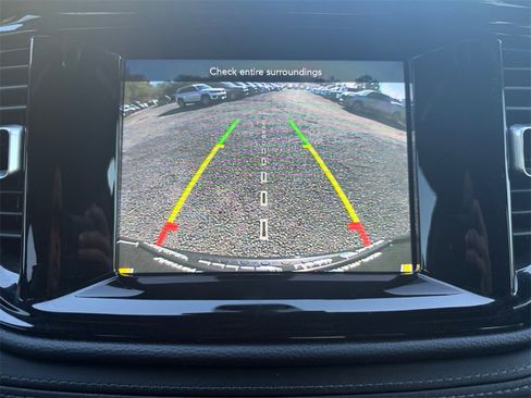 Certified 2024 Dodge Durango SXT w/ 3rd Row Seating Group image 32