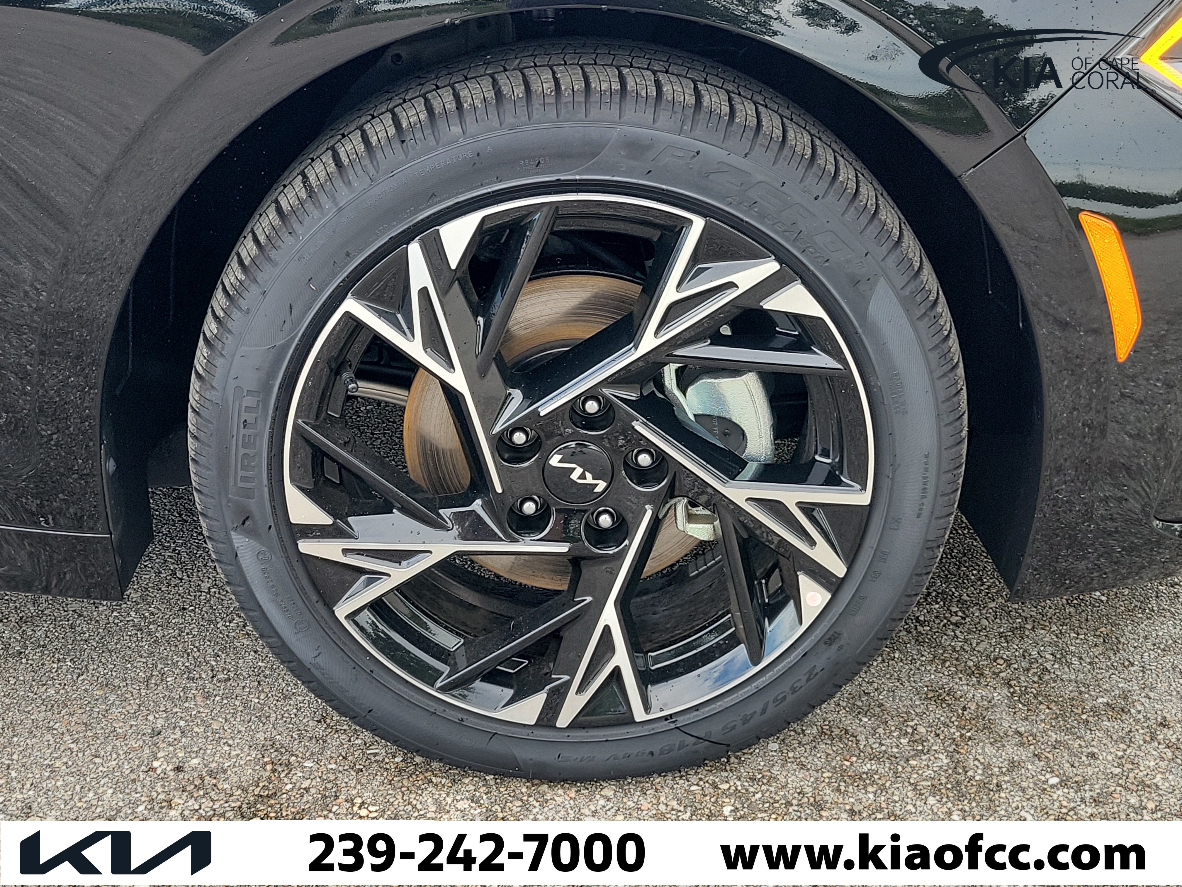 New 2026 Kia K5 GT-Line w/ GT-Line Red Interior Package FWD image 7