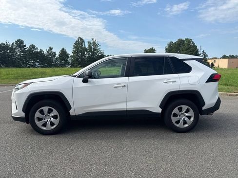 Used 2025 Toyota RAV4 LE FWD image 4