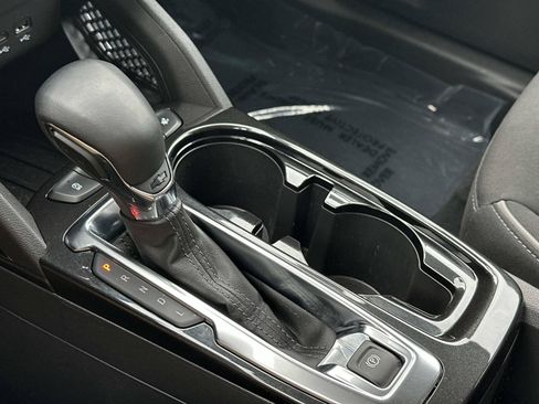 Certified 2024 Chevrolet TrailBlazer LT w/ LT Cold Weather Package FWD image 30