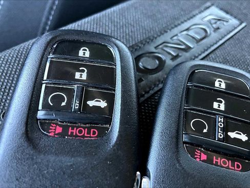 Used 2023 Honda Accord EX image 14