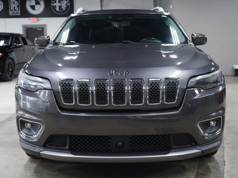 Used 2019 Jeep Cherokee Limited w/ Technology Group FWD image 8