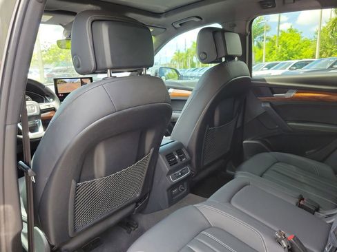 Used 2023 Audi Q5 2.0T Premium Plus w/ Premium Plus Package AWD/4WD image 13