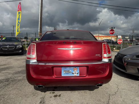 Used 2011 Chrysler 300 C w/ Sound Group RWD image 5