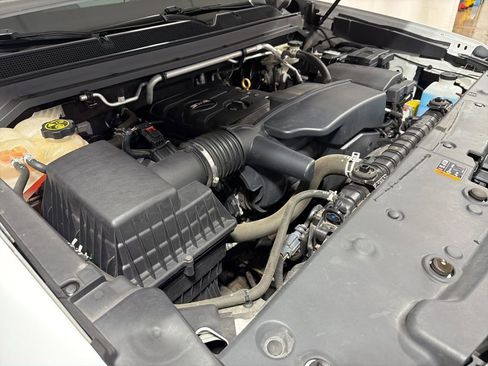 Used 2016 GMC Canyon SLE image 39