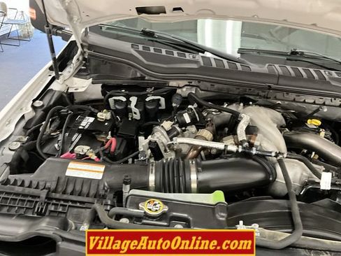 Used 2022 Ford F250 XLT w/ XLT Value Package AWD/4WD image 42