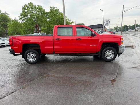 Used 2018 Chevrolet Silverado 2500 W/T w/ Snow Plow Prep Package AWD/4WD image 6