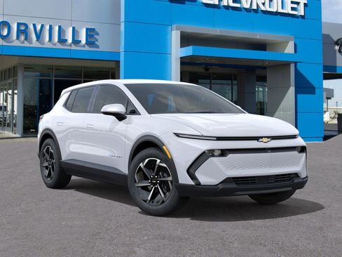 New 2026 Chevrolet Equinox EV LT image 7