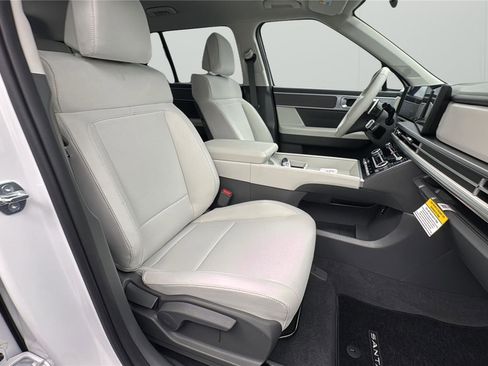 New 2026 Hyundai Santa Fe SE FWD image 18