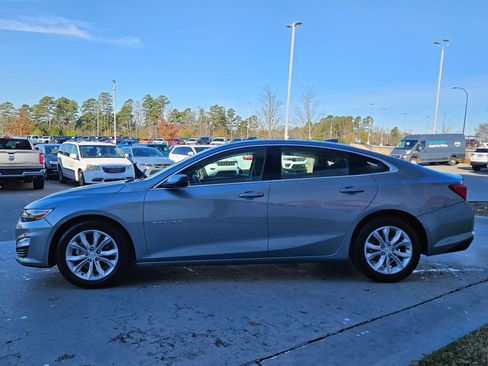 Used 2024 Chevrolet Malibu LT image 4