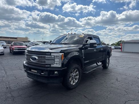 Used 2017 Ford F350 Platinum w/ Platinum Ultimate Package AWD/4WD image 2