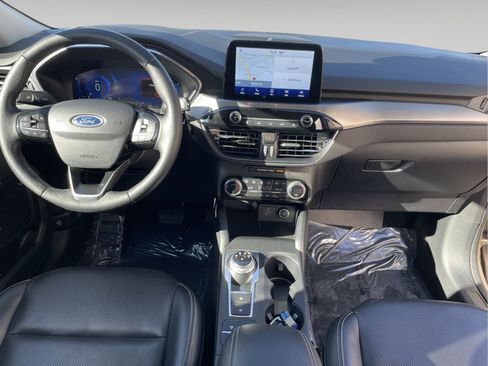 Used 2021 Ford Escape Titanium w/ Class II Trailer Tow Package image 28