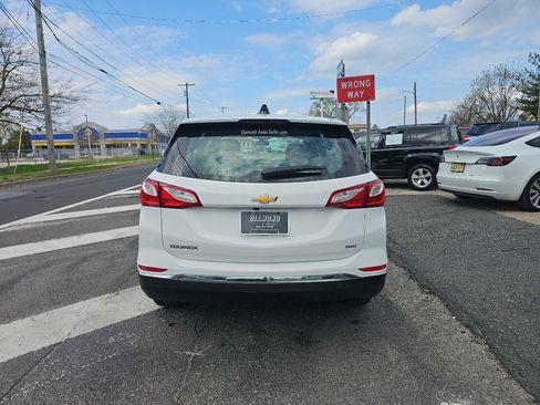 Used 2018 Chevrolet Equinox LS image 7