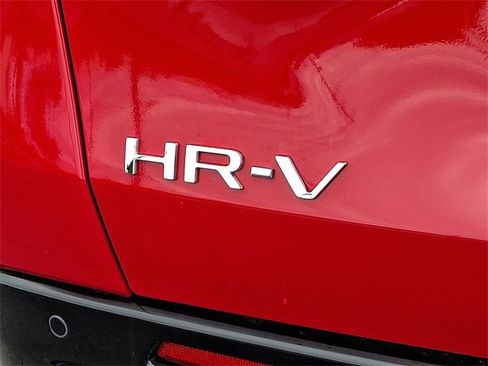 Certified 2025 Honda HR-V EX-L image 32