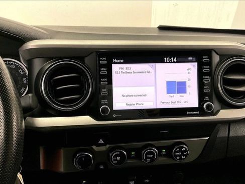 Used 2020 Toyota Tacoma SR5 image 5