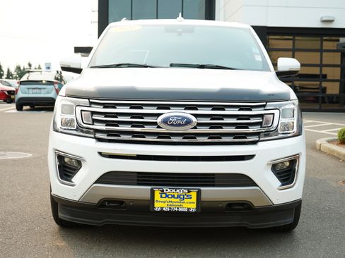 Used 2021 Ford Expedition Limited image 8