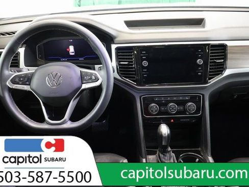 Used 2021 Volkswagen Atlas SEL Premium image 15