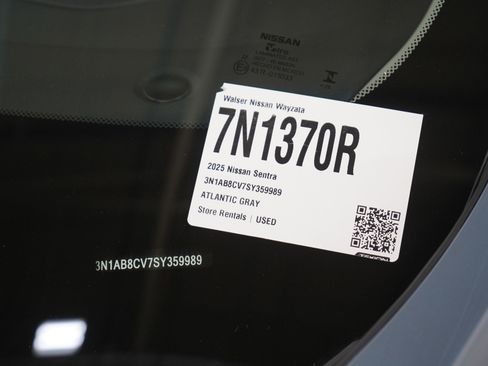 Used 2025 Nissan Sentra SV w/ All-Weather Package image 28