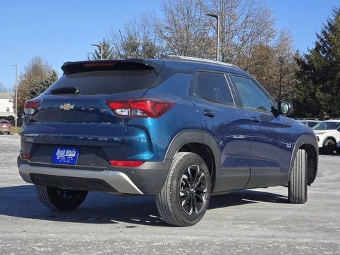Used 2021 Chevrolet TrailBlazer LT w/ Convenience Package image 14