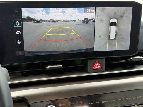 Used 2026 Kia Carnival SX Prestige FWD image 27