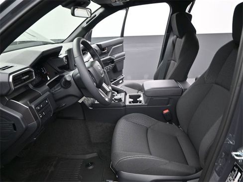 New 2026 Toyota 4Runner SR5 image 10