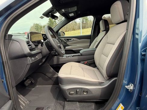 New 2026 Chevrolet Traverse LT w/ Midnight/Sport Edition image 19